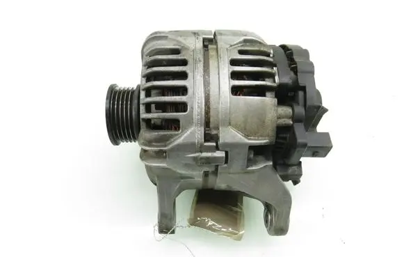 Skoda Fabia Mk1 (6Y) Generator/alternator 0124315014 047903015Q