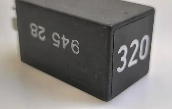 Audi A6 S6 C5 4B Other relay 447947115D