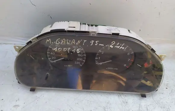 Mitsubishi Galant Speedometer (instrument cluster)