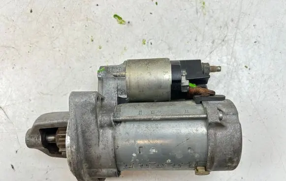 BMW 5 GT F07 Starter motor 7631558