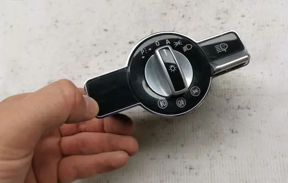 Mercedes-Benz S W221 Light switch A2215452004 2215452004