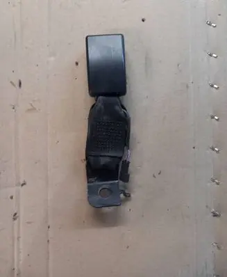 BMW 1 F20 F21 Rear seatbelt buckle 7266352 23082011 619636700C