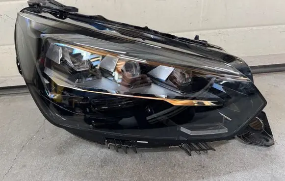 Peugeot 208 Headlight/headlamp 9850598180