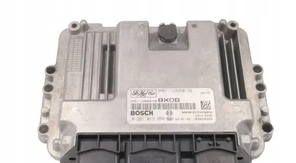 Ford Focus Engine control unit/module 9M5112A650DB 0281015856