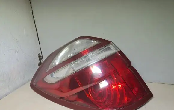 Subaru Outback Rear/tail lights 22020952