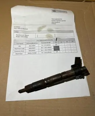 BMW X5 E70 Fuel injector 0445116024 04604 2B5NF17