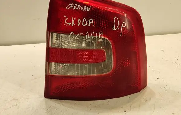 Skoda Octavia Mk2 (1Z) Rear/tail lights 1Z9945112B