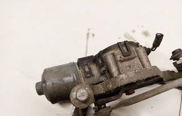 Ford Focus Wiper motor 0390241731 4M5117508AA