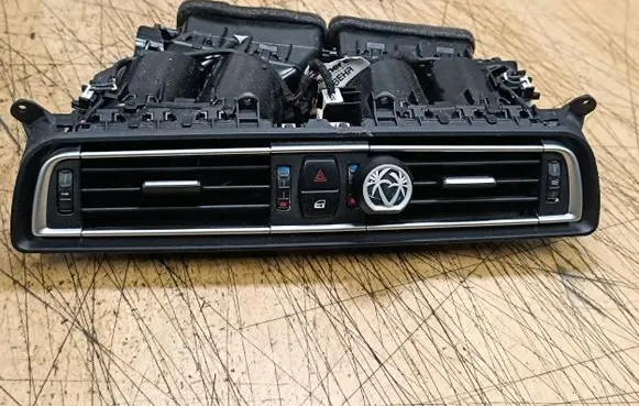BMW 7 F01 F02 F03 F04 Dash center air vent grill 6422911586007 64229115860 9115860