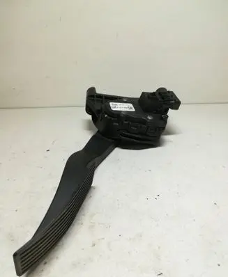 Opel Astra H Accelerator throttle pedal 9157998 6PV00811200