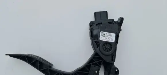 Audi A5 8T 8F Accelerator pedal position sensor 8K1723523A