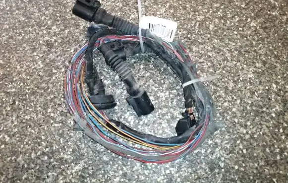 Audi A4 S4 B6 8E 8H Parking sensor (PDC) wiring loom 8E0971085