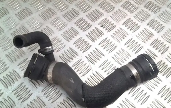 BMW 1 E81 E87 Engine coolant pipe/hose 113145
