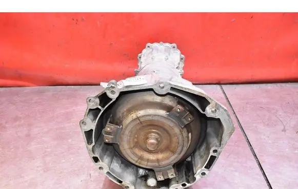 Jeep Grand Cherokee Manual 6 speed gearbox P52108704AE