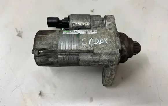 Volkswagen Jetta VI Starter motor 02Z911024 TS18ER121 0376MAB3