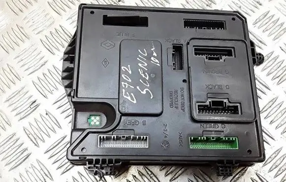 Renault Scenic III - Grand scenic III BSM Control unit 284B17882R