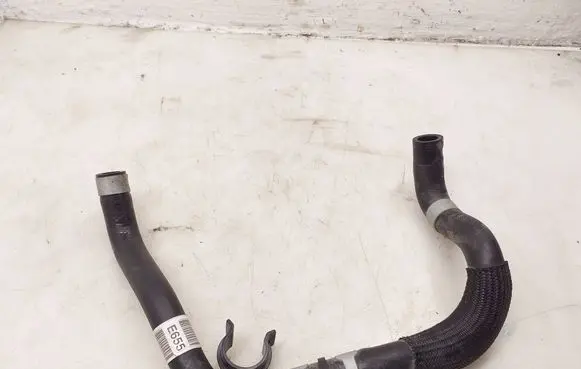 Hyundai Kona I Electric car engine cooling hoses/pipes 369300E655