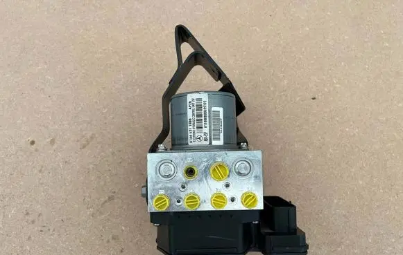 Mercedes-Benz GLE W167 ABS Pump 07970032 A1669014106