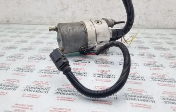 Volkswagen PASSAT B5.5 Brake power pressure regulator 8E0614175D