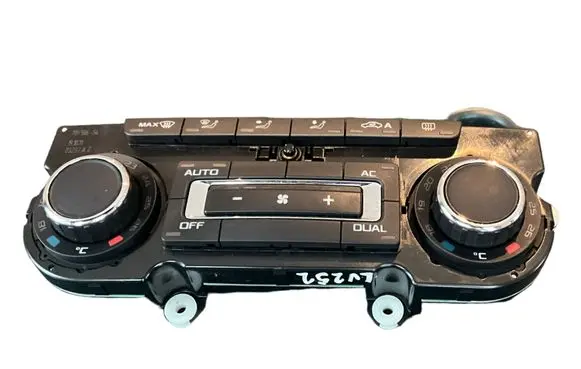 Skoda Octavia Mk2 (1Z) Climate control unit 3T0907044BK 5HB00974974