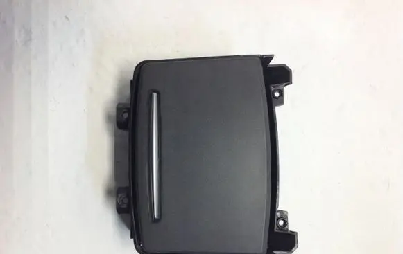 Cup holder front