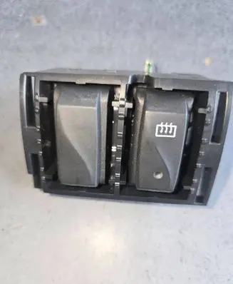 Renault Trafic III (X82) Windscreen/window heater switch 48133M 1259354X 4168