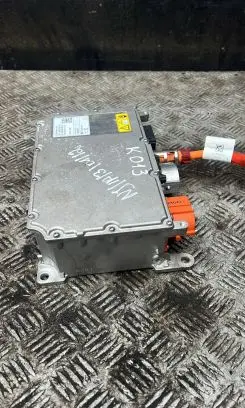 Mercedes-Benz EQC Voltage converter inverter A0009009026