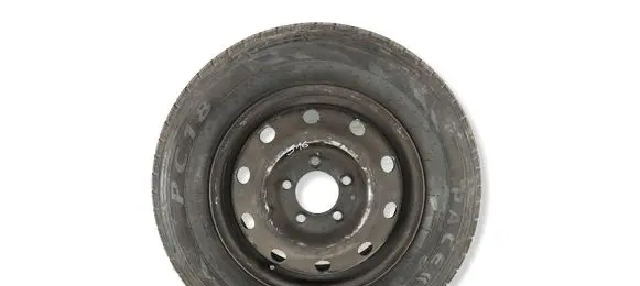 Nissan Interstar R16 spare wheel