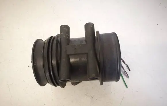 Volvo V70 Mass air flow meter 9202199
