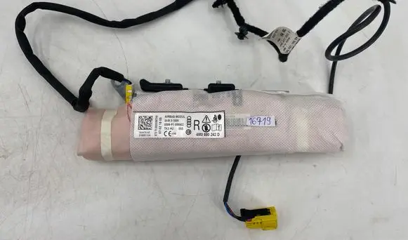 Audi Q7 4M Seat airbag 4M0880242D