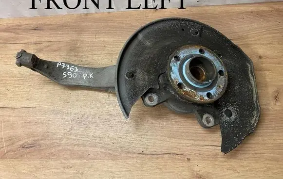 Volvo S90, V90 Front wheel hub 31476611