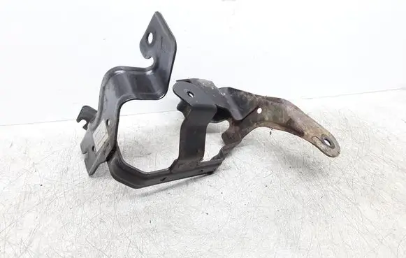 Volvo V60 Power steering pump mounting bracket 31317375