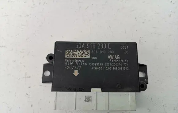 Audi A3 S3 8V Parking PDC sensor 5Q0919283E