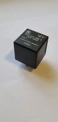 Skoda Fabia Mk1 (6Y) Other relay 6U0945383A