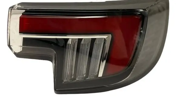 Opel Mokka B Rear/tail lights 9833721980 2SK01499402AG