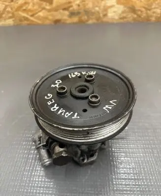 Volkswagen Touareg II Power steering pump 91130