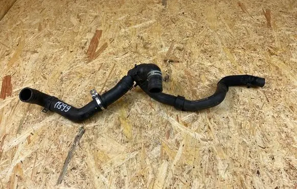 Mercedes-Benz C W205 Engine coolant pipe/hose A2058301502 A2742000300