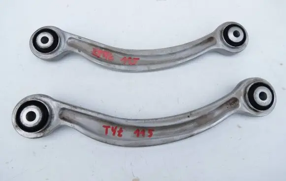 Mercedes-Benz CLS C218 AMG Rear control arm 20409F13