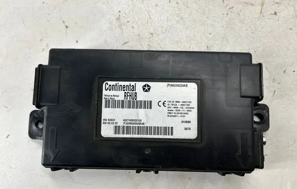 Dodge Charger Keyless (KESSY) go control unit/module 68234229AB P68234229AB 40821703