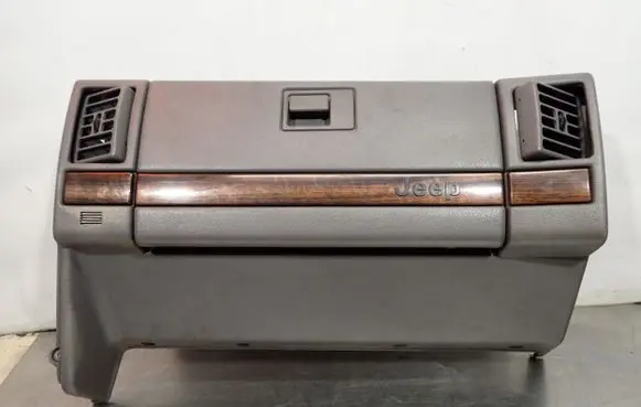 Jeep Grand Cherokee Glove box 55114726