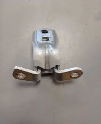 Chevrolet Volt II Front door upper hinge 80066P 043915 D93915F