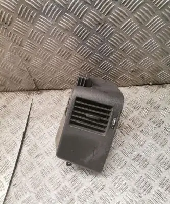 Mercedes-Benz Sprinter W901 W902 W903 W904 Dashboard side air vent grill/cover trim a9068300654