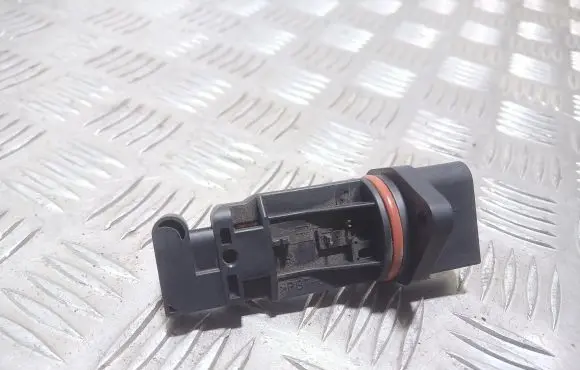 Audi A4 S4 B6 8E 8H Mass air flow meter