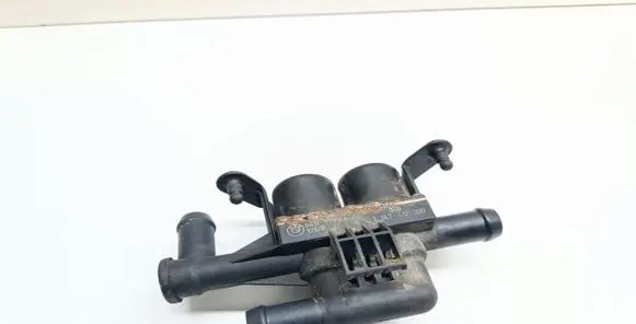 BMW 5 GT F07 Coolant heater control valve 9119164 64119119164