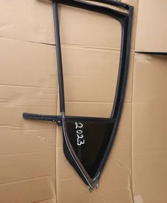 Skoda Octavia Mk4 Rear vent window glass 5E6845209