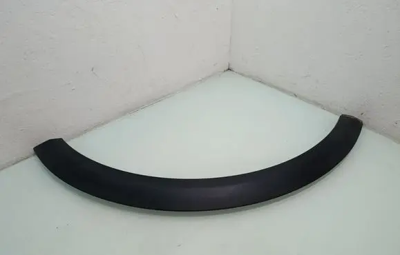 Front arch trim
