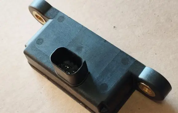 Mitsubishi ASX ESP acceleration yaw rate sensor 4670A730