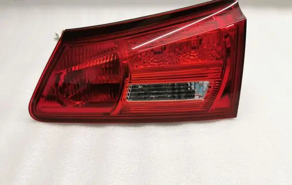 Lexus IS 220D-250-350 Tailgate rear/tail lights 8158153071
