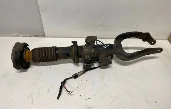 BMW 7 F01 F02 F03 F04 Front shock absorber/damper 6851128