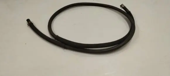 Mercedes-Benz E W212 Engine coolant pipe/hose A2048300996